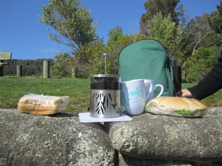 Lunch with real coffee. How decadent. You can tell I'm not on the Kiwi Experience at the moment